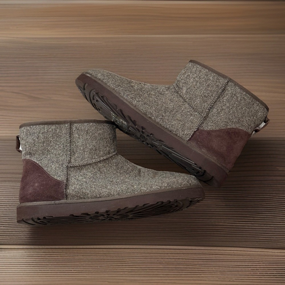 UGG Australia Men's Size 17 Brown Classic Tweed Boots Wool Blend Winter Comfort